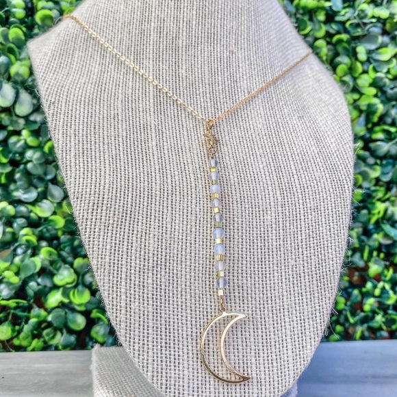 White Opal Crescent Moon Beaded Necklace Genuine Lariat Gemstone Bohemian - Picture 3 of 4